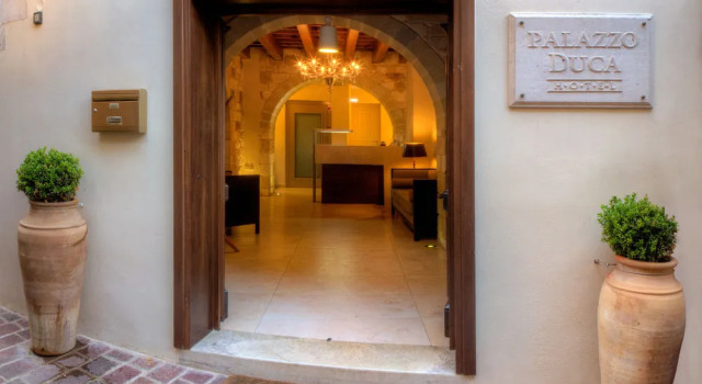 Palazzo Duca, Забронировать Отель Отели Ханья 4 звезды, рядом с Nautical Museum of Crete, 4*