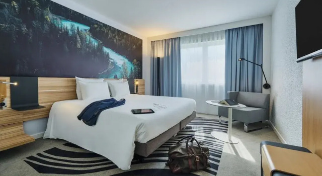 Двухместный номер Standard Novotel Massy Palaiseau