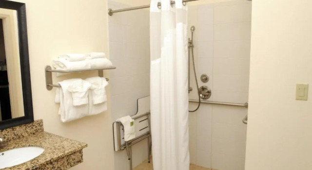 Номер Standard Holiday Inn Express & Suites Cambridge by IHG