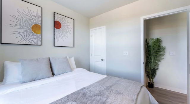 Апартаменты Comfort Modern Retreat Near Henry Ford