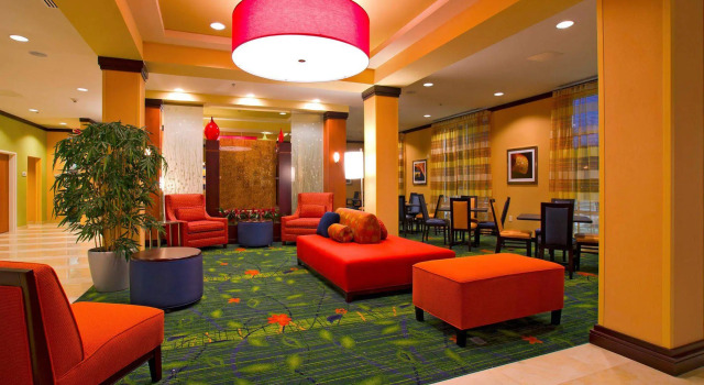 Fairfield by Marriott San Antonio Alamo Plaza Convention Center, Забронировать Отель Отели Сан-Антонио с бассейном, рядом с Башня Америк, Бассейн