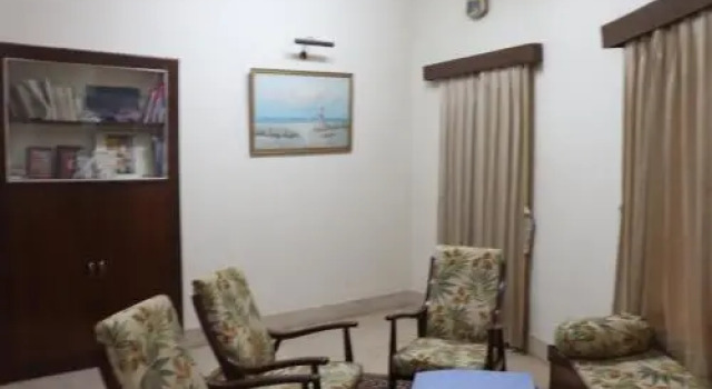 Saptarshi Bungalow, Prenota Hotel Bolpur West Bengal