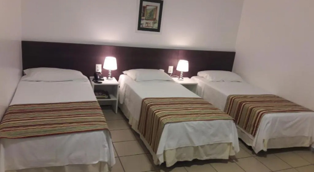 Номер Deluxe Hz Hotel