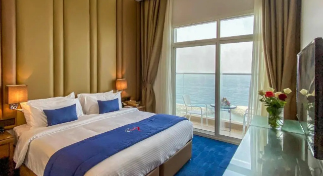 Полулюкс с балконом и с видом на океан Mirage Bab Al Bahr Hotel