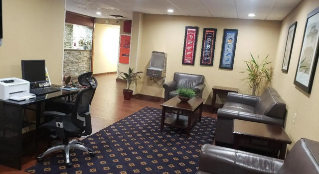 A Victory Hotel & Suites