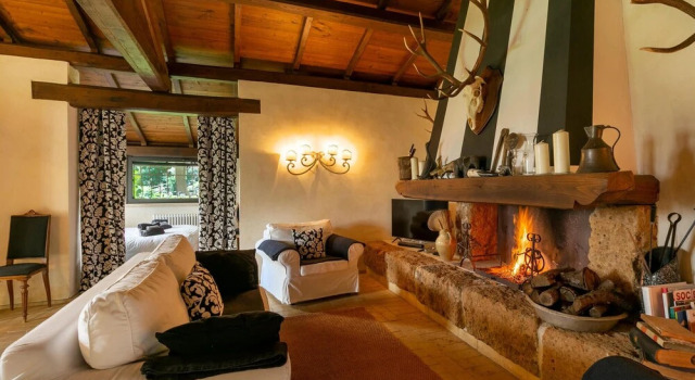 Beautiful Home in Nepi With Wifi, Private Swimming Pool and Outdoor Swimming Pool, Забронировать Отель Отели Лацио с бассейном, Бассейн