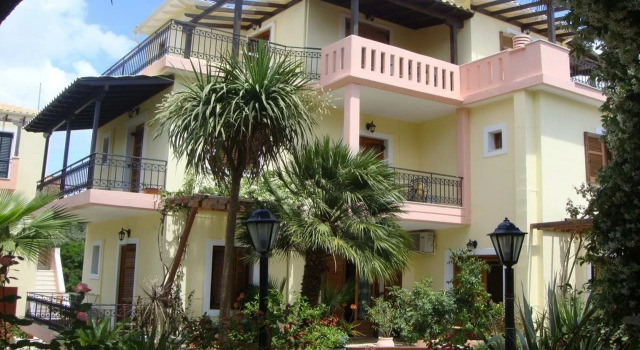 Philippos Hotel Apartments