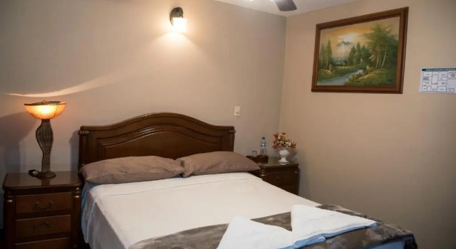 Standard Triplo quarto Hostal Posada Real
