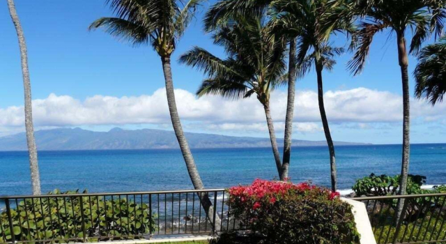 Point Oceanfront Condo Near Napili Bay - Unit B6 1 Bedroom Condo, Забронировать Отель Капалуа Лахайна, рядом с Ka'opala Beach