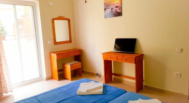 Theodoros Resort, Забронировать Курортный отель Отели периферии Ионических островов с бассейном, Бассейн