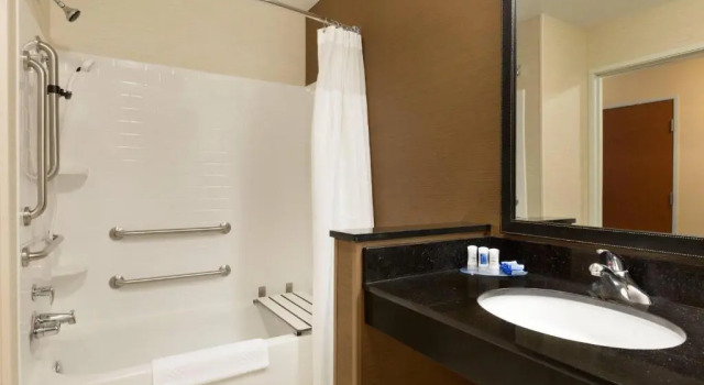 Номер Standard Country Inn & Suites by Radisson, Bismarck-Mandan