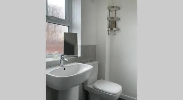 Claremont Gardens, Prenota Hotel Liverpool Merseyside
