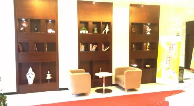 City Comfort Inn Bijie Qixingguan People's Park Branch, Varaa Hotelli Bijie Guizhou