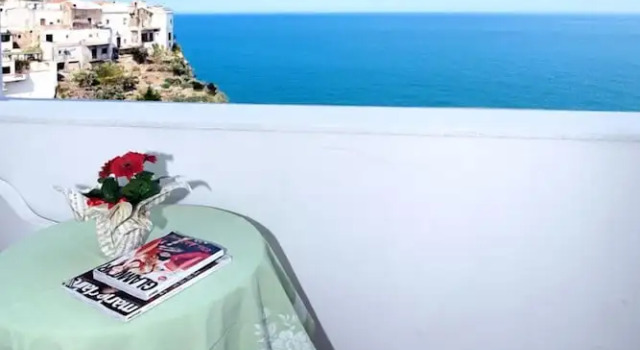 Трёхместный номер Standard с балконом Hotel Peschici