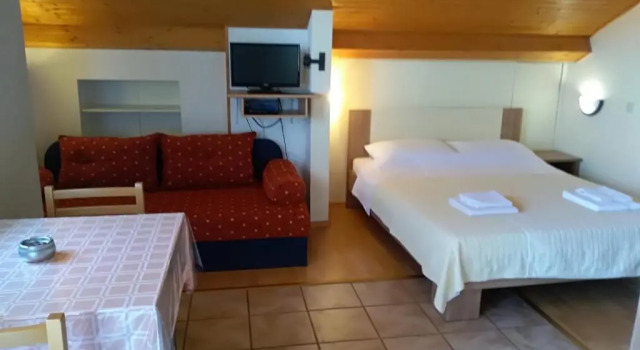 Студия Apartments Boris