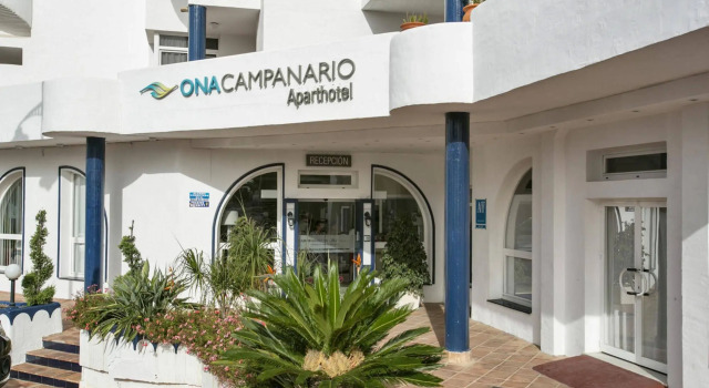 Apartamentos Ona Campanario