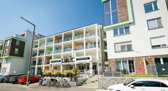 Apartment Riviera 1 Balatonboglar/Balatonlelle, Забронировать Апартаменты/квартира Отели Балатонлелле с парковкой, Парковка