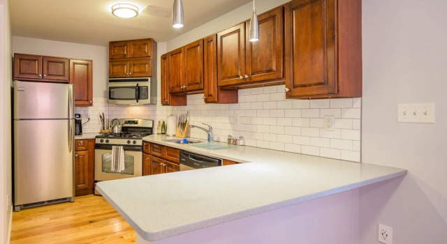 Апартаменты Classic Deedee's Townhome Hamilton Park