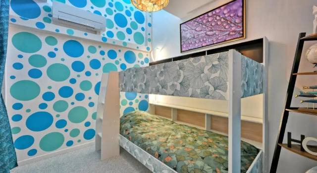 T3 de 45 m2 avec terrasse - Entièrement climatisé - 2 chambres - 400m de la plage - résidence avec piscine, Book Apartment Hotels in Camargue with a Pool, Swimming Pool