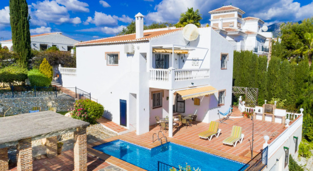 Holiday Home Villa Alegria, Prenota Villa Hotel a Axarquía con piscina, Piscina