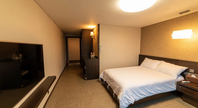 Двухместный номер Premium Jeju Stay in Seongsan Hotel