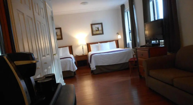 Luksusowy czteroosobowy pokój Hotel St-Denis