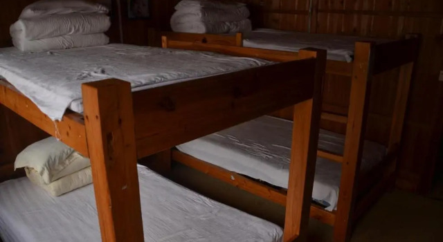 Кровать в общем номере Long Ji International Youth Hostel YHA