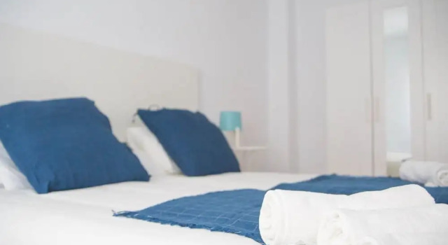 tuAnfitrion Suite Duquesa, Забронировать Отель Гранада Granada Province, рядом с Музей народных традиций и искусств Los Tiros de Granada