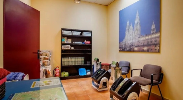 Albergue Vía Láctea, Réserver Auberge de jeunesse Arzúa 
