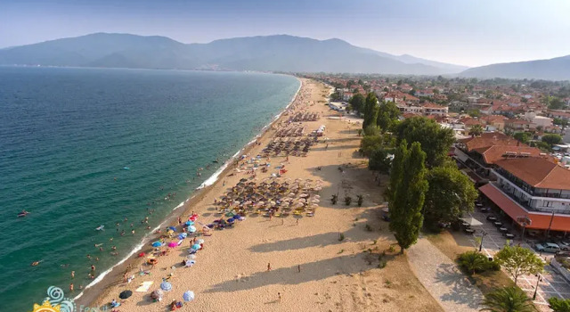 Апартаменты Aigli Garden Getaway, Steps From Vrasna Beach