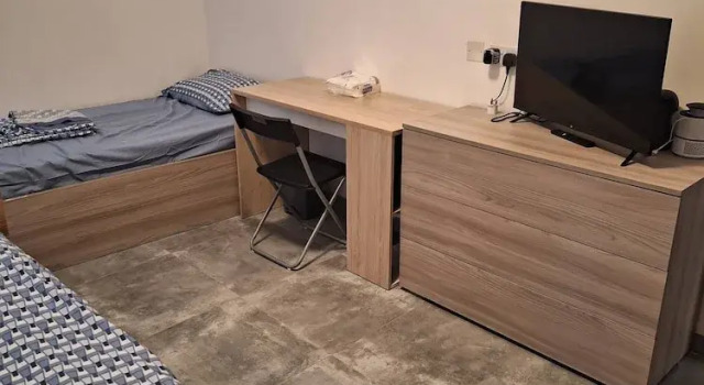 Room-private Cosy Room in a Modern Subur