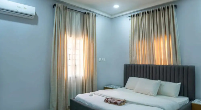 Utobert Apartments Abuja, Prenota Appartamento Hotel a Bwari con parcheggio, Parcheggio