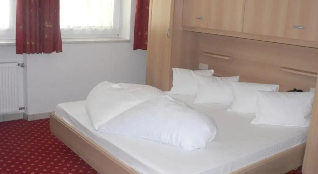 Апартаменты Цокольный этаж c 1 комнатой Hotel Residence Griesfeld
