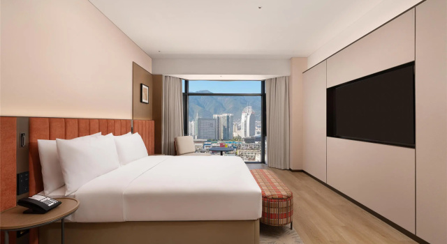 Номер Standard с видом на горы Hilton Garden Inn Dali Erhai Park