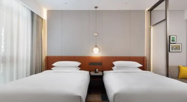 Четырёхместный люкс Home2 Suite by Hilton Binzhou Boxing