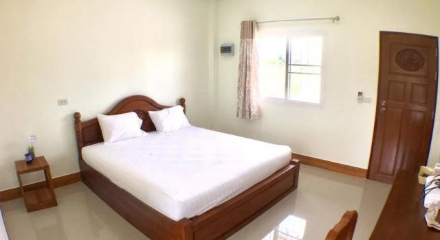 Tien Chai Roi Et Hotel, Réserver Hôtel Roi Et Roi Et Province