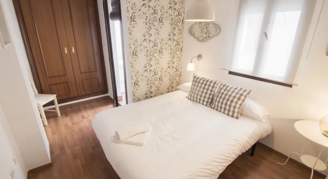 Tuanfitrion Apartment Realejo, Забронировать Апартаменты/квартира Гранада Granada Province, рядом с Музей народных традиций и искусств Los Tiros de Granada