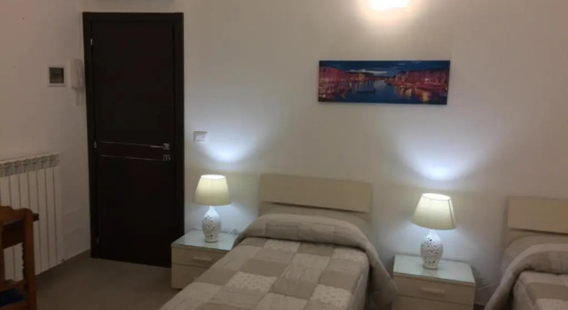 Bed and Breakfast Oz, Забронировать Отель Бизнес-отели Бари, 4* 5*