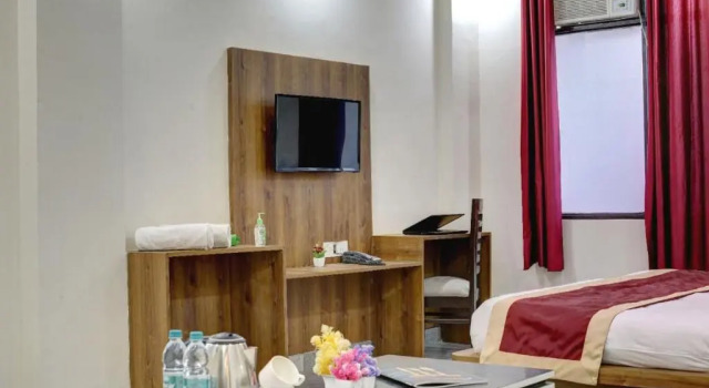 Двухместный номер Deluxe Hotel Premier Noida 135