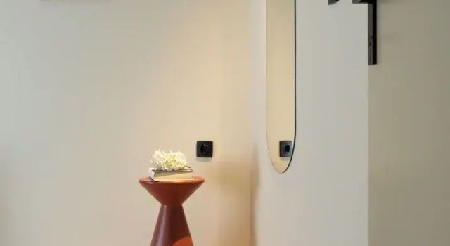 Четырёхместный семейный номер Standard с балконом Gnamma Hotel
