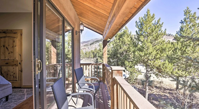 Коттедж Cabin w/ Game Room & Mtn Views in Silverthorne!