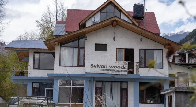 Sylvan Woods Cottage