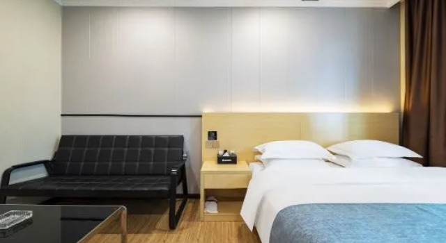 Семейный люкс Xinyuan Hotel (Xiushan Bus Terminal)