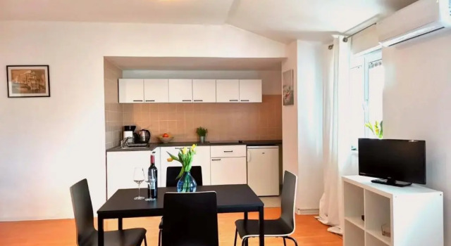 Студия Apartments Luce