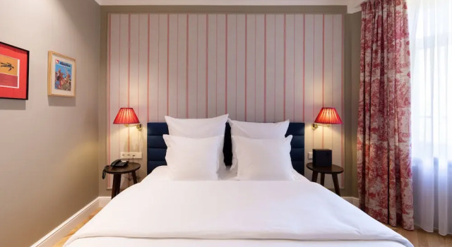 O podwyższonym standardzie pokój Hotel Carlton