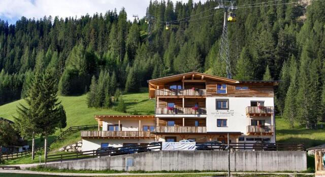B&B La Tranquillitè, Забронировать Отель Бадия Корвара-ин-Бадия
