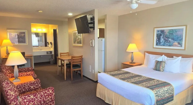 Студия Thunderbird Lodge, Norman, OK