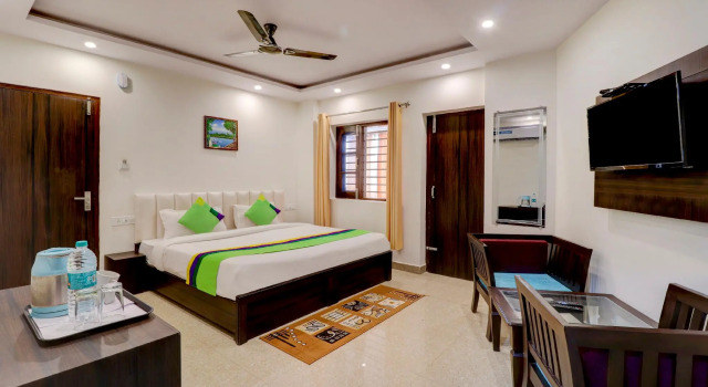 Treebo Trend Hotel Nv