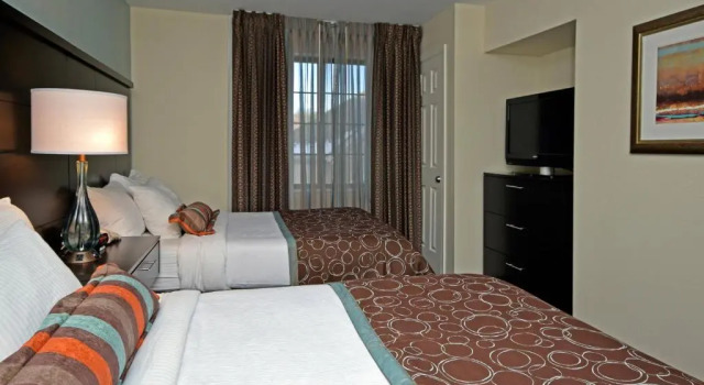 Четырёхместный люкс Staybridge Suites - Cincinnati North by IHG