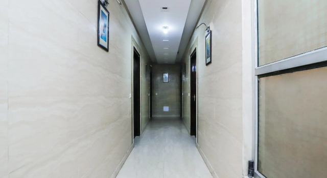 OYO 362 Hotel J P Inn, Забронировать Отель Отели Нью-Дели 3 звезды, 3*
